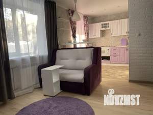 Студия квартира, посуточно, 35м2, 1/4 этаж