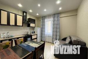 2-к квартира, посуточно, 45м2, 8/17 этаж