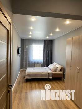 1-к квартира, посуточно, 37м2, 16/18 этаж