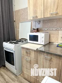 1-к квартира, посуточно, 37м2, 3/4 этаж