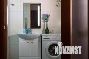 3-к квартира, посуточно, 80м2, 2/4 этаж