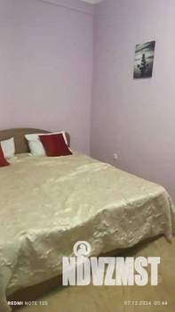 1-к квартира, посуточно, 40м2, 1/1 этаж