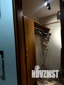 Студия квартира, посуточно, 32м2, 1/9 этаж