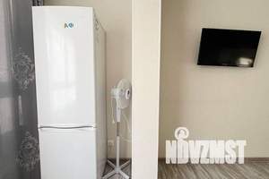 1-к квартира, посуточно, 28м2, 1/10 этаж