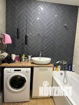 Студия квартира, посуточно, 30м2, 11/18 этаж