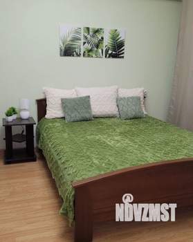 1-к квартира, посуточно, 42м2, 2/10 этаж