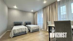 Студия квартира, посуточно, 35м2, 3/9 этаж