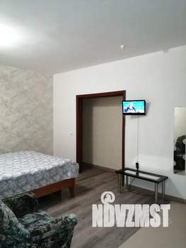 Студия квартира, посуточно, 33м2, 14/14 этаж