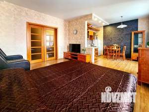 Студия квартира, посуточно, 45м2, 7/10 этаж