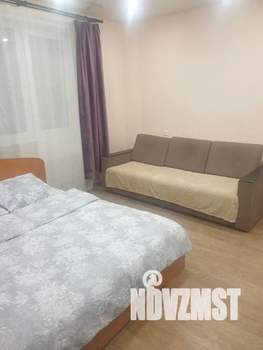 1-к квартира, посуточно, 40м2, 1/9 этаж