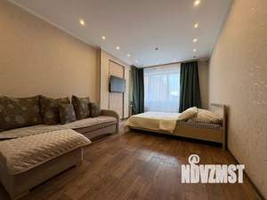 1-к квартира, посуточно, 32м2, 1/1 этаж