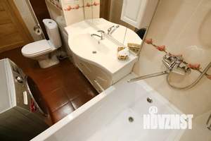 2-к квартира, посуточно, 57м2, 5/18 этаж