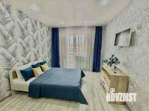 Студия квартира, посуточно, 35м2, 10/15 этаж