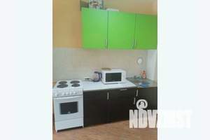 2-к квартира, посуточно, 45м2, 5/15 этаж