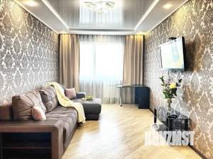 2-к квартира, посуточно, 68м2, 1/1 этаж