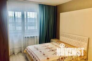 1-к квартира, посуточно, 40м2, 2/10 этаж