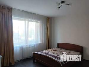 2-к квартира, посуточно, 40м2, 1/8 этаж