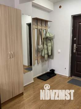 Студия квартира, посуточно, 30м2, 1/3 этаж