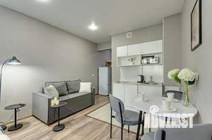 Студия квартира, посуточно, 31м2, 11/19 этаж