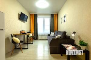 2-к квартира, посуточно, 39м2, 9/16 этаж