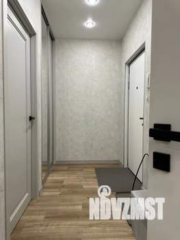 1-к квартира, посуточно, 32м2, 1/9 этаж