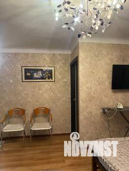 1-к квартира, посуточно, 35м2, 2/4 этаж