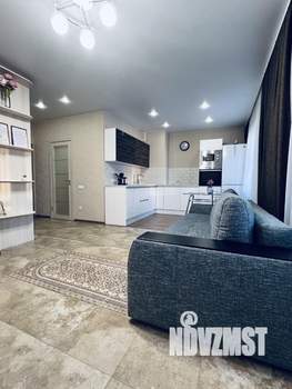 Студия квартира, посуточно, 38м2, 11/17 этаж