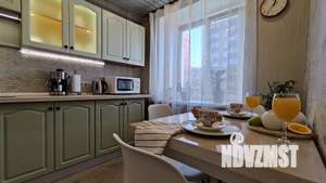 4-к квартира, посуточно, 65м2, 2/5 этаж