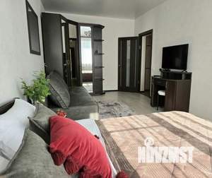 1-к квартира, посуточно, 60м2, 1/1 этаж