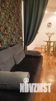 1-к квартира, посуточно, 62м2, 3/9 этаж