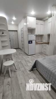 Студия квартира, посуточно, 22м2, 2/10 этаж