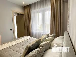 1-к квартира, посуточно, 40м2, 7/10 этаж