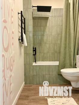 Студия квартира, посуточно, 38м2, 10/18 этаж
