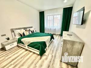 1-к квартира, посуточно, 57м2, 15/16 этаж