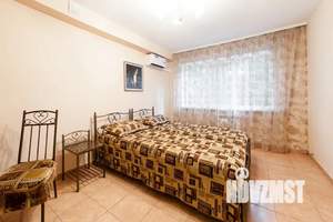 Студия квартира, посуточно, 24м2, 1/6 этаж