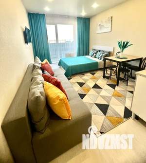 Студия квартира, посуточно, 35м2, 12/16 этаж