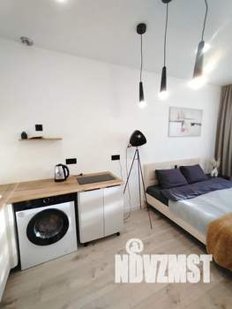 Студия квартира, посуточно, 35м2, 10/10 этаж