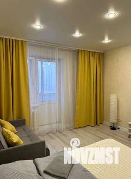 1-к квартира, посуточно, 40м2, 7/8 этаж