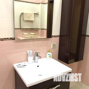 2-к квартира, посуточно, 50м2, 7/16 этаж