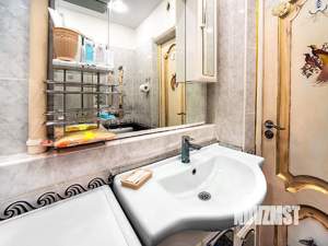 2-к квартира, посуточно, 54м2, 3/3 этаж