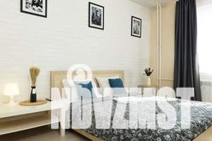 1-к квартира, посуточно, 39м2, 6/9 этаж
