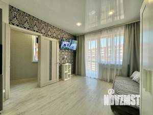 1-к квартира, посуточно, 40м2, 8/15 этаж