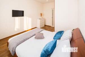 2-к квартира, посуточно, 54м2, 1/1 этаж