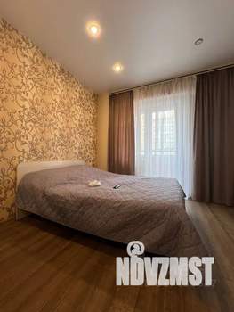 Студия квартира, посуточно, 32м2, 10/17 этаж