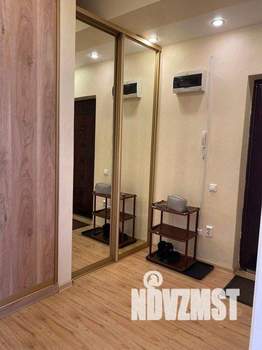 2-к квартира, посуточно, 50м2, 1/1 этаж