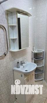 1-к квартира, посуточно, 43м2, 13/16 этаж