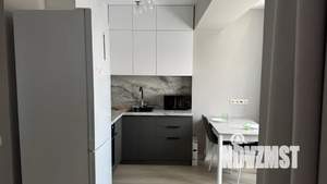 Студия квартира, посуточно, 36м2, 2/10 этаж