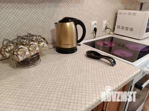 2-к квартира, посуточно, 65м2, 2/5 этаж