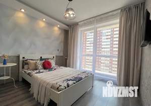 Студия квартира, посуточно, 35м2, 8/14 этаж