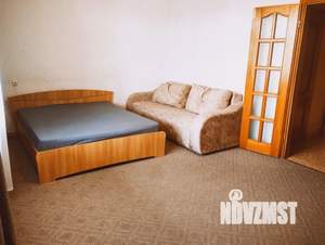 1-к квартира, посуточно, 50м2, 9/10 этаж